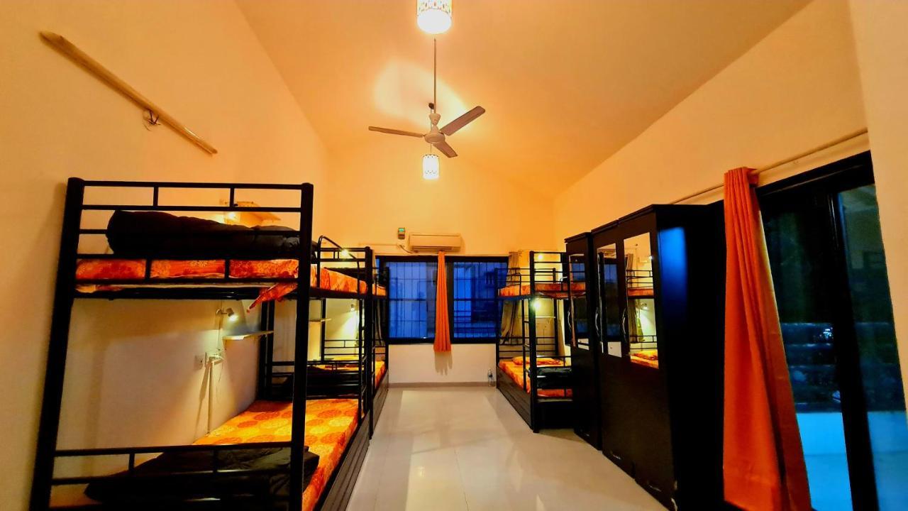 Lifespace- Spacious Hostel In A Luxurious Villa 浦那 外观 照片