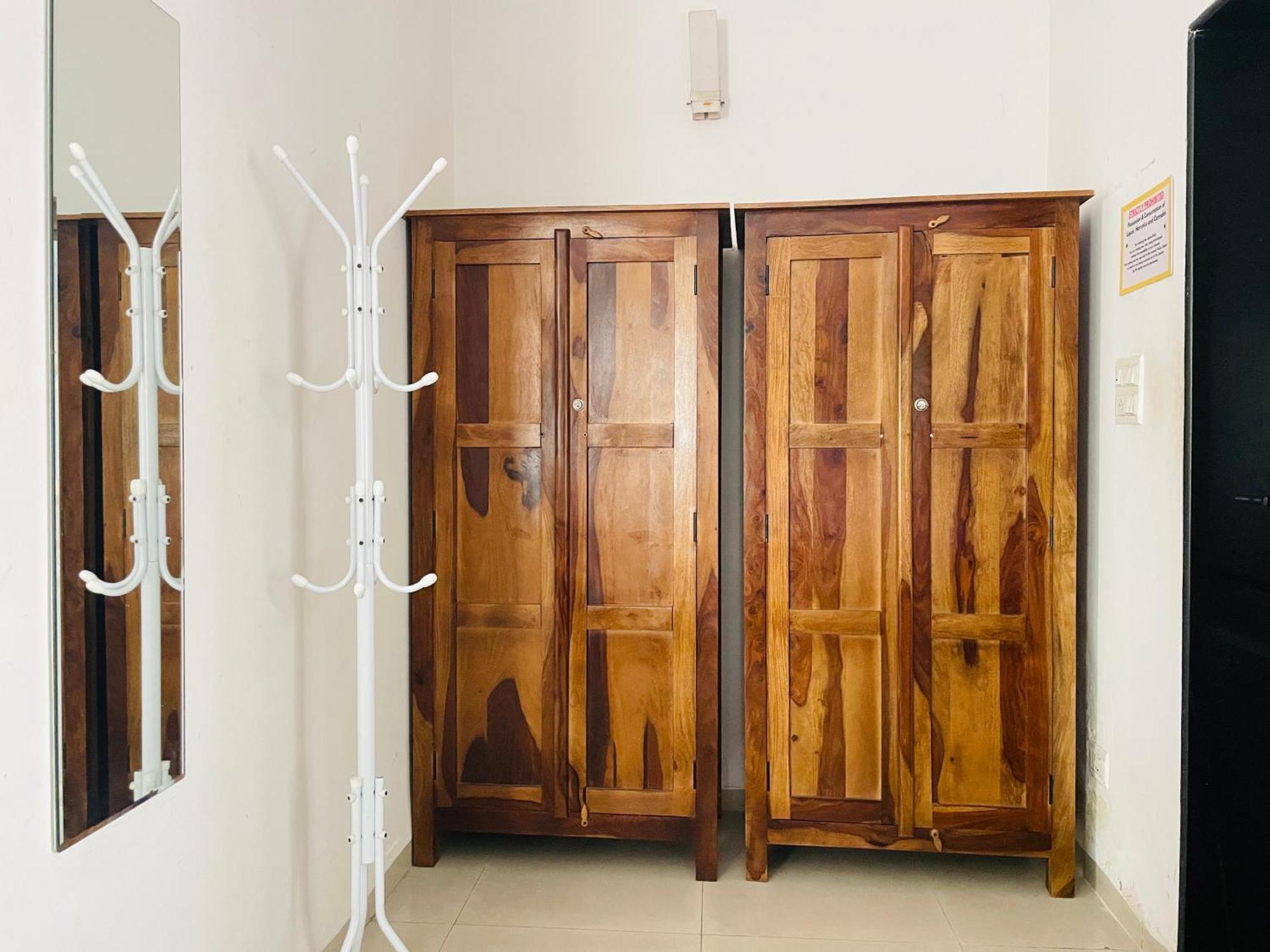 Lifespace- Spacious Hostel In A Luxurious Villa 浦那 外观 照片